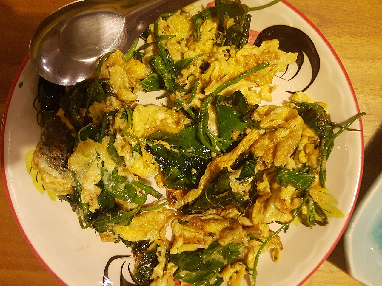 Gymnema inodorum: Gymnema omelette (ไข่เจียวจินดา/ไข่เจียวเชียงดา) as sold in Chiang Mai, Thailand.